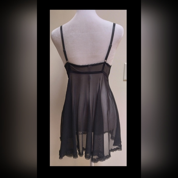 Vintage 🔥Sexy🔥 Black Babydoll/Chemise with Jewels and Ruffles 36C/Large - Picture 2 of 7